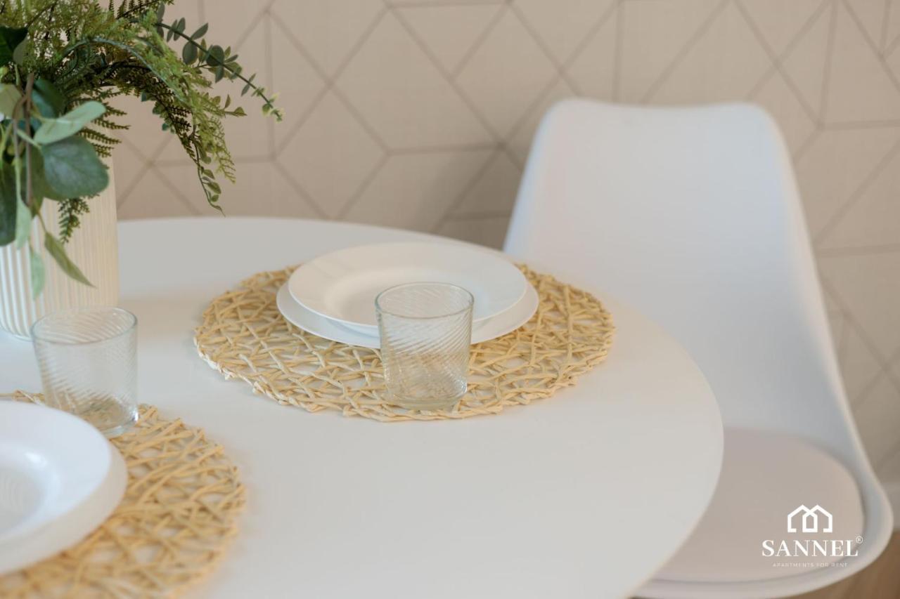 Apartament Horizon Z Dostepem Do Basenow,Strefy Saun,Jacuzzi- Pinea Apartments Pobierowo-Sannel Apartments For Rent Exteriör bild